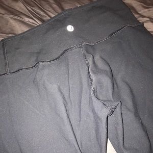 Lululemon Wunder Under Reversible Leggings